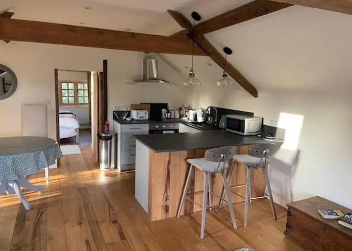 Beautiful Converted Coach House For Two